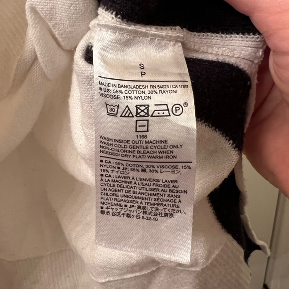 Banana Republic Factory white with black striping oversized slouchy sweater sz S - Picture 2 of 9